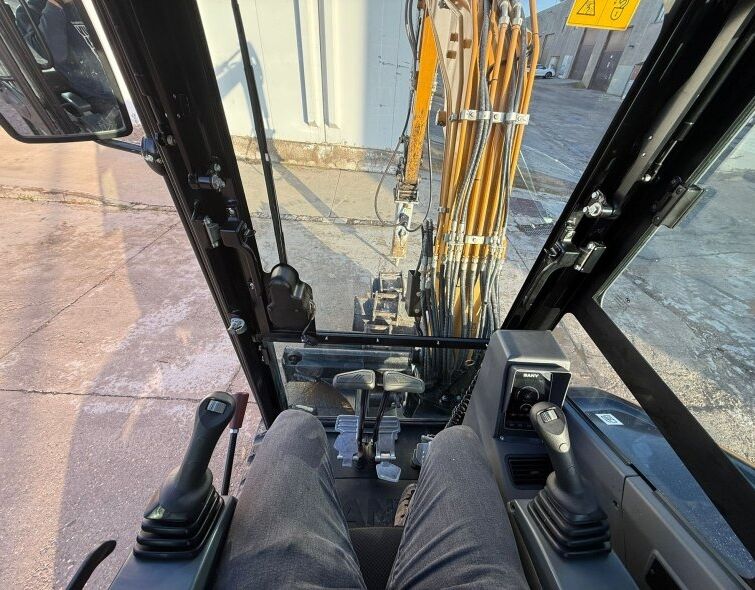 SANY  SANY SY35U ***EQUIP COMPLET--A/C***